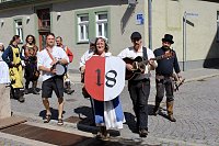 Das Jahr 2024 in Bad Langensalza - Stadtführerin beim Mittelalterfest Bild: Das Jahr 2024 in Bad Langensalza - Stadtführerin beim Mittelalterfest