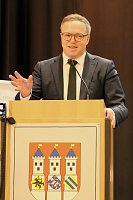 Bild: Ministerpr&auml;sident von Th&uuml;ringen, Prof. Dr. Mario Voigt, spricht beim Neujahrsempfang im KKZ in Bad Langensalza, vor 400 Mittelst&auml;ndlern