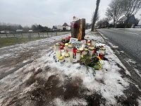 Bild: Gro&szlig;e Anteilnahme an der Unfallstelle