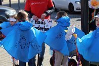 Bild: Einhundertundzwanzig Kindergartenkinder feierten mit ihren Erzieherinnen und Erziehern das 20. Jubil&auml;um des Schwefel-Sole-Heilbades Bad Langensalza mit einem Festumzug