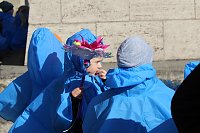 Bild: Einhundertundzwanzig Kindergartenkinder feierten mit ihren Erzieherinnen und Erziehern das 20. Jubil&auml;um des Schwefel-Sole-Heilbades Bad Langensalza mit einem Festumzug