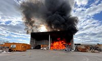 Bild: Brand bei Th&uuml;ringen Recycling in Bad Langensalza