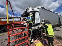Unfall mit Todesfolge auf der Autobahn Bild: Unfall mit Todesfolge auf der Autobahn