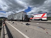Unfall mit Todesfolge auf der Autobahn Bild: Unfall mit Todesfolge auf der Autobahn
