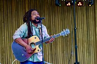 Tolle Stimmung im Rosengarten Bad Langensalza mit Reggae-Klängen Bild: Tolle Stimmung im Rosengarten Bad Langensalza mit Reggae-Klängen