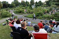 Tolle Stimmung im Rosengarten Bad Langensalza mit Reggae-Klängen Bild: Tolle Stimmung im Rosengarten Bad Langensalza mit Reggae-Klängen