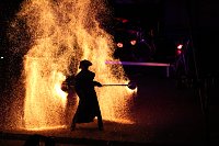 Spektakuläre Feuershow von "EVENTPUPPETS" beim Mittelalterstadtfest in Bad Langensalza Bild: Spektakuläre Feuershow von "EVENTPUPPETS" beim Mittelalterstadtfest in Bad Langensalza