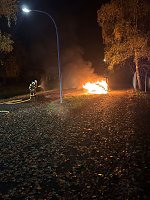 Fahrzeugbrand in der vergangenen Nacht Bild: Fahrzeugbrand in der vergangenen Nacht