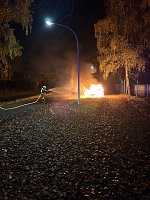 Fahrzeugbrand in der vergangenen Nacht Bild: Fahrzeugbrand in der vergangenen Nacht