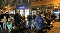 Bild: Bunter Kinderwagen beim Martinsumzug durch Bad Langensalza