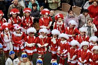 Bild: Beginn der 5. Jahreszeit. Kinder erst&uuml;rmen Langensalzaer Rathaus