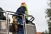 Große Freude bei kleinen Wichteln - Kita Kinder schmücken Weihnachtsbaum am Bad Langensalzaer Rathaus Bild: Große Freude bei kleinen Wichteln - Kita Kinder schmücken Weihnachtsbaum am Bad Langensalzaer Rathaus