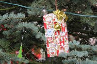 Große Freude bei kleinen Wichteln - Kita Kinder schmücken Weihnachtsbaum am Bad Langensalzaer Rathaus Bild: Große Freude bei kleinen Wichteln - Kita Kinder schmücken Weihnachtsbaum am Bad Langensalzaer Rathaus