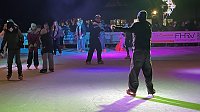 Bild: Eisbahn mit super Party in Bad Langensalza er&ouml;ffnet