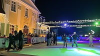 Bild: Eisbahn mit super Party in Bad Langensalza er&ouml;ffnet