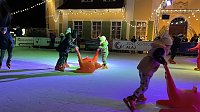 Bild: Eisbahn mit super Party in Bad Langensalza er&ouml;ffnet