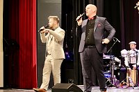 Bild: enortrio Fellas & Band am Nikolaustag 2025 im Kultur- und Kongresszentrum Bad Langensalza