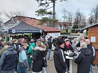 Bild: Weihnachtsnachmittag des FSV Preu&szlig;en auf der Eisbahn in Bad Langensalza
