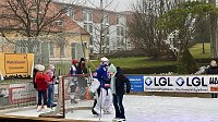 Bild: Kinder trainieren mit Ice Rebells im Schl&ouml;sschenpark