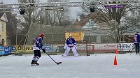 Bild: Kinder trainieren mit Ice Rebells im Schl&ouml;sschenpark