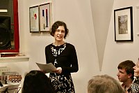 Lautatorin Dr. Susann Ortmann bei der Jahresausstellung "35 Jahre Kwth" in der Dryburg Bad Langensalza Bild: Lautatorin Dr. Susann Ortmann bei der Jahresausstellung "35 Jahre Kwth" in der Dryburg Bad Langensalza