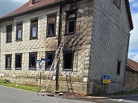 Bild: In Menteroda geriet am Donnerstag ein Wohnhaus in Brand.