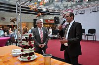 Buntes Programm zum FAMILIENTAG in der Galerie Bild: Buntes Programm zum FAMILIENTAG in der Galerie