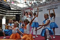 Buntes Programm zum FAMILIENTAG in der Galerie Bild: Buntes Programm zum FAMILIENTAG in der Galerie