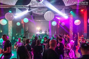 Party im Jugendclubhaus in Nordhausen - der Samstag