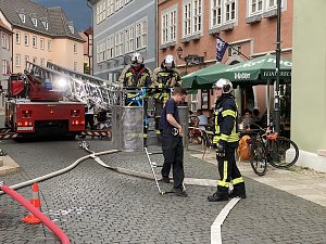 Feuerwehr&uuml;bung in der Bad Langensalzaer Altstadt