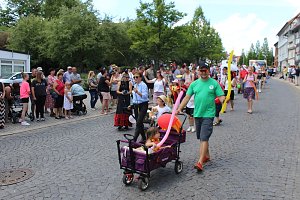 Festumzug zum Brunnenfest