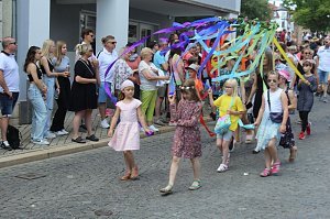 Festumzug zum Brunnenfest
