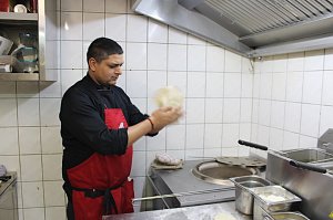 Er&ouml;ffnungsfeier mit geladenen G&auml;sten im Punjabi Bad&acute;sha