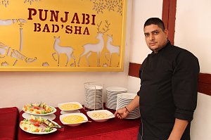 Er&ouml;ffnungsfeier mit geladenen G&auml;sten im Punjabi Bad&acute;sha