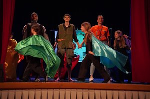 "Time and Time again" gespielt von Sch&uuml;lerinnen und Sch&uuml;lern des Salza Gymnasiums und der Grundschule Sonnenhof