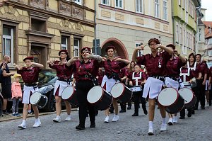 Gro&szlig;er festlicher Umzug zum 211. Brunnenfest in Bad Langensalza