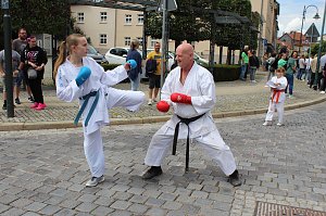 Farbenfroher Festumzug zum 211. Brunnenfest in Bad Langensalza