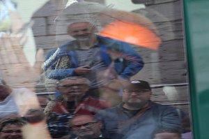 211. Brunnenfestumzug in Bad Langensalza mit vielen fr&ouml;hlichen Akteuren
