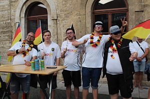 Public Viewing auf dem Neumarkt in Bad Langensalza zum Achtelfinalspiel der EM 2024 - Deutschland gegen D&auml;nemark