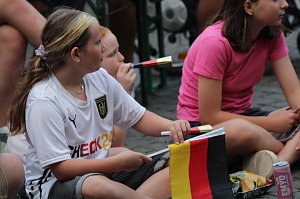 Public Viewing auf dem Neumarkt in Bad Langensalza zum Achtelfinalspiel der EM 2024 - Deutschland gegen D&auml;nemark
