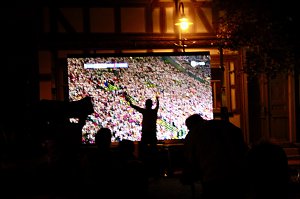 Public Viewing auf dem Neumarkt in Bad Langensalza zum Achtelfinalspiel der EM 2024 - Deutschland gegen D&auml;nemark