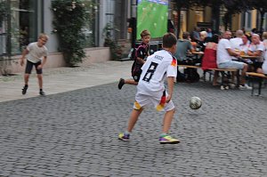 Trainieren hier die kommenden Stars f&uuml;r die EM 2044? 