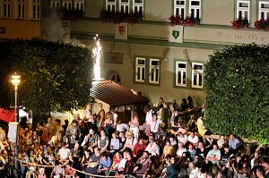 Hochprofessionelle Reitershow mit "Wenzel Ritterspiele"