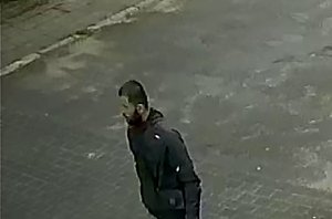 Fotos der mutma&szlig;lichen Cannabis-Anbauer. Wer erkennt diese M&auml;nner?