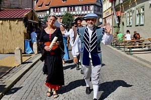 Das Jahr 2024 in Bad Langensalza - B&uuml;rgermeister Matthias Reinz er&ouml;ffnet das Mittelaterfest