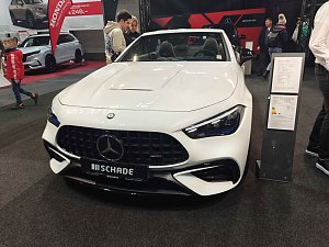 Peter Blei unterwegs auf der Automesse Erfurt