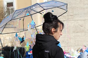 Einhundertundzwanzig Kindergartenkinder feierten mit ihren Erzieherinnen und Erziehern das 20. Jubil&auml;um des Schwefel-Sole-Heilbades Bad Langensalza mit einem Festumzug
