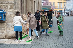 Fr&uuml;hjahrsputz und Stadt-Verbommeln in Bad Langensalza