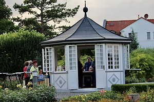 Tolle Stimmung im Rosengarten Bad Langensalza mit Reggae-Kl&auml;ngen