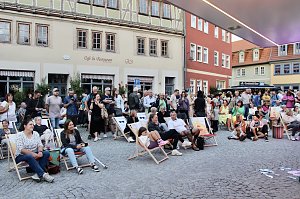 Gute Stimmung auf dem Kornmarkt beim BaLaTon in Bad Langensalza